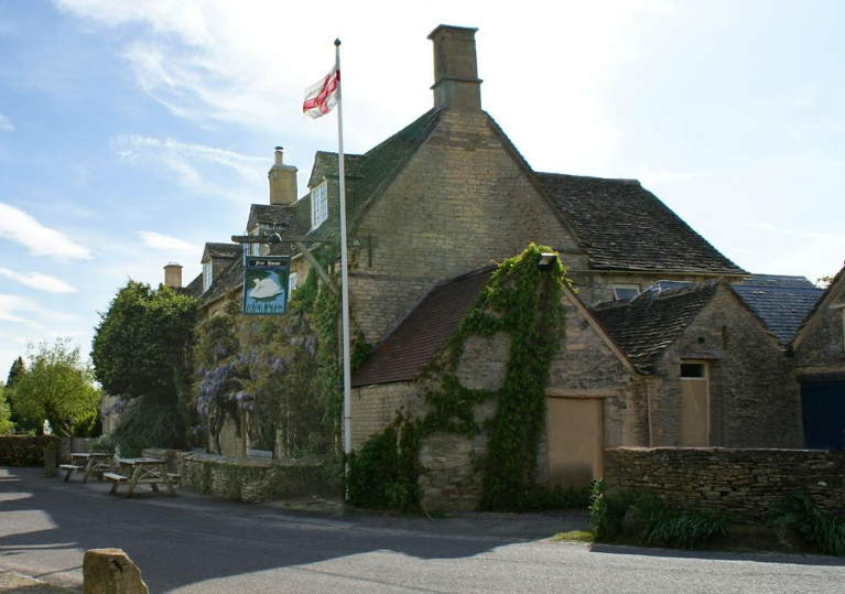 The Swan Inn Swinbrook