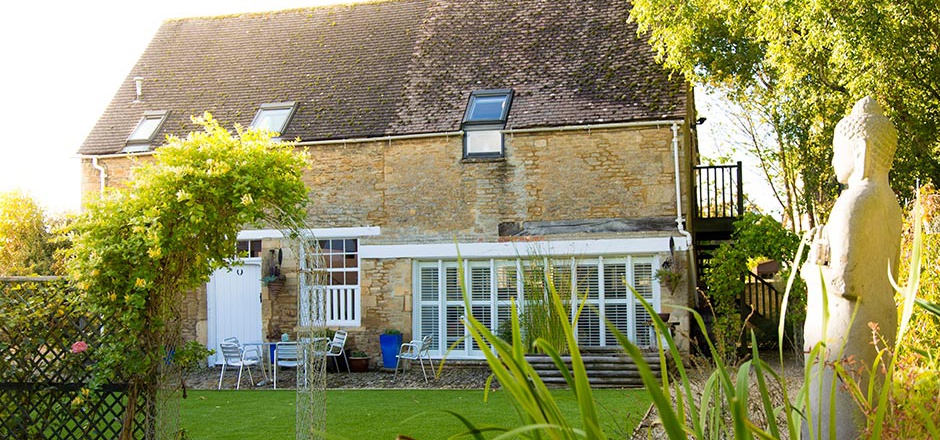The Barn, Downington, Lechlade holiday cottage