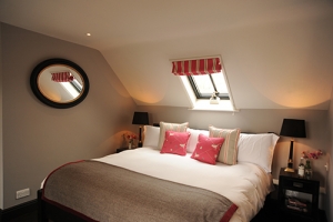 Kingham Plough Bedroom